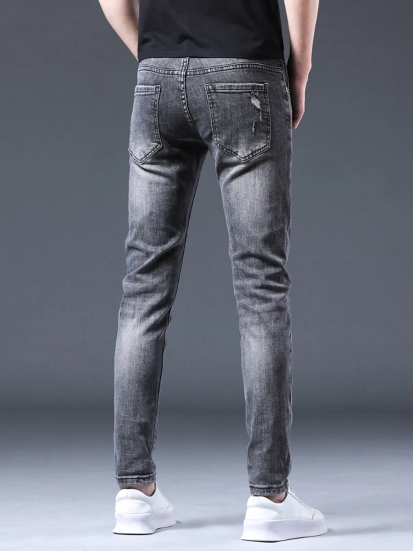 Men's Distressed Slim Fit Ripped Jeans - Image 6