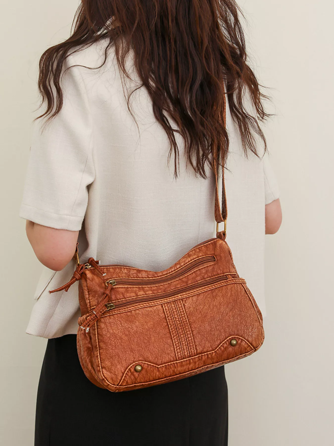 Multi-Pocket Crossbody Bag - Image 15