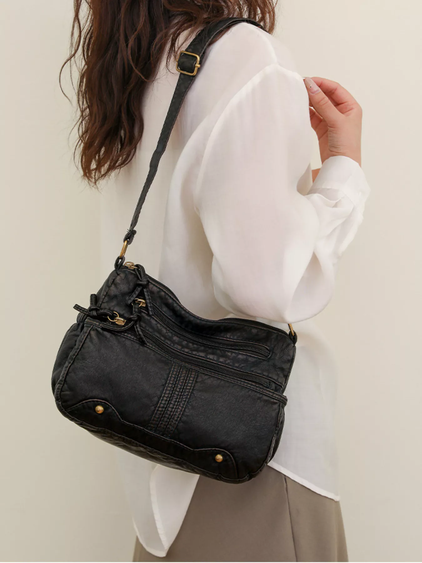 Multi-Pocket Crossbody Bag - Image 3