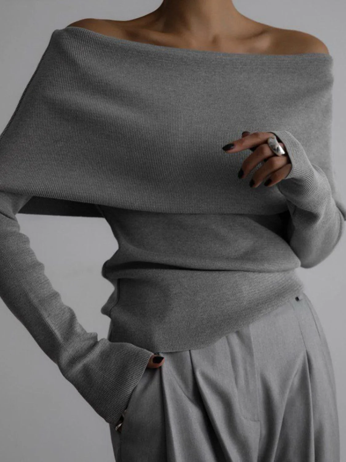 Off-Shoulder Long Sleeve Knit Top - Image 2