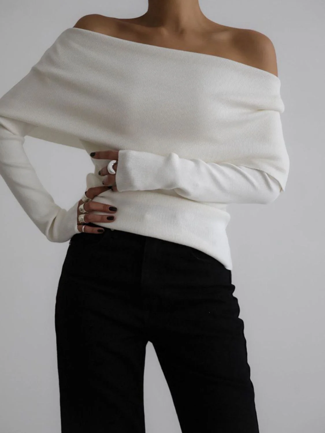Off-Shoulder Long Sleeve Knit Top - Image 4