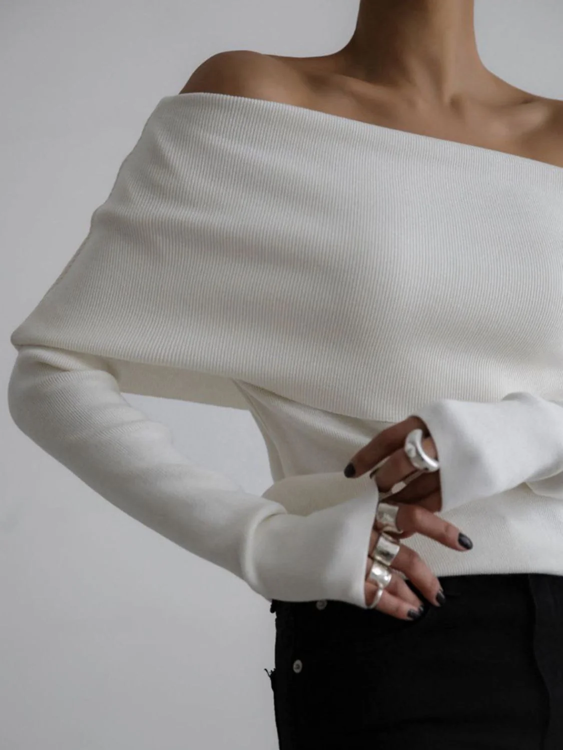 Off-Shoulder Long Sleeve Knit Top - Image 6