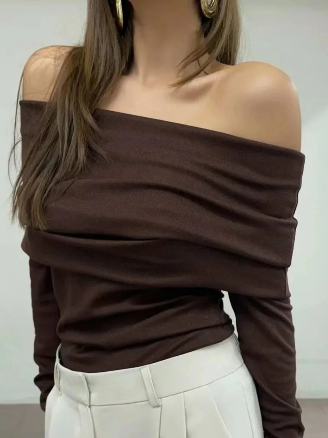 Off-Shoulder Long Sleeve Knit Top - Image 8