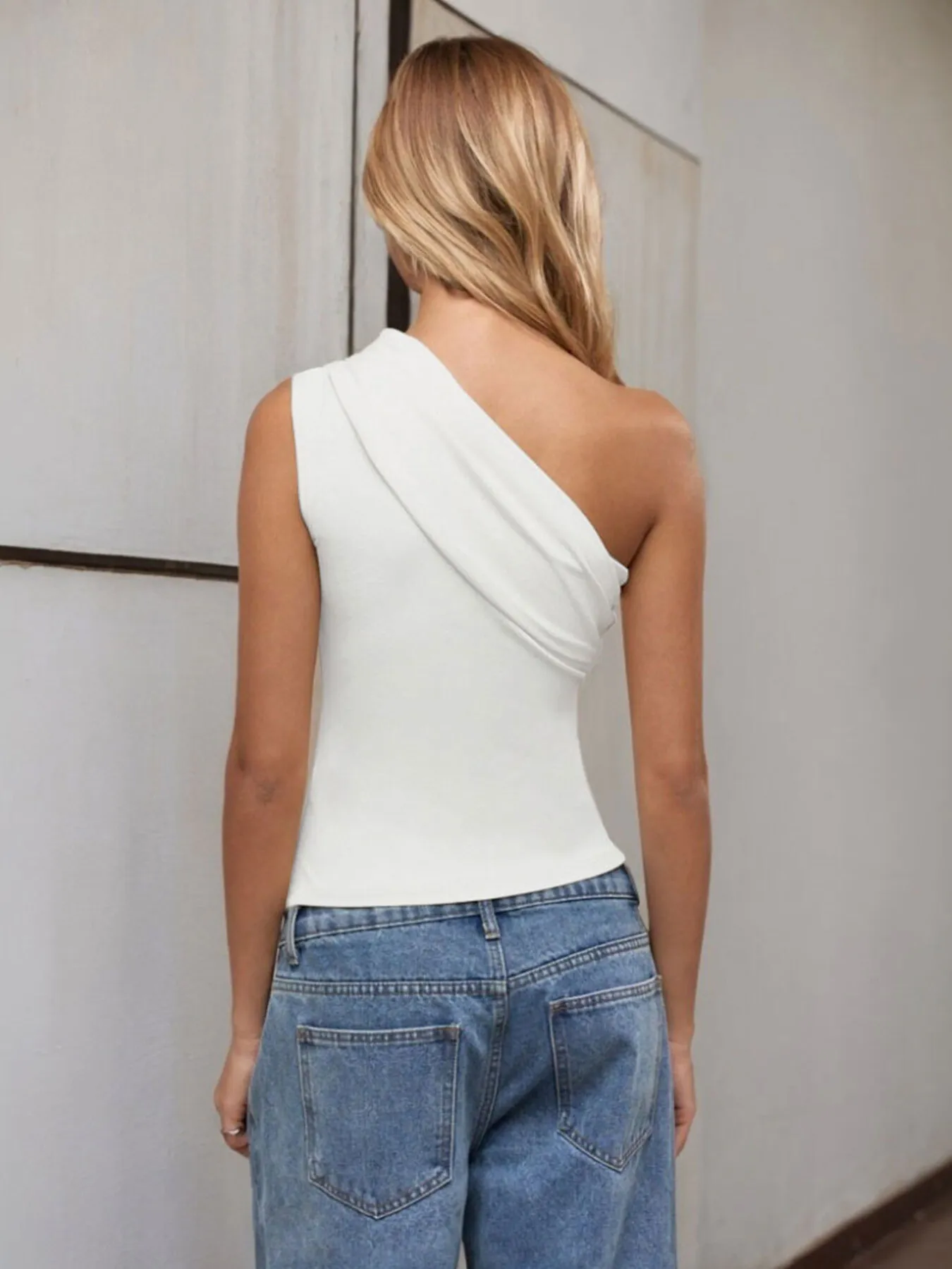 One-Shoulder Tank Top - Image 18
