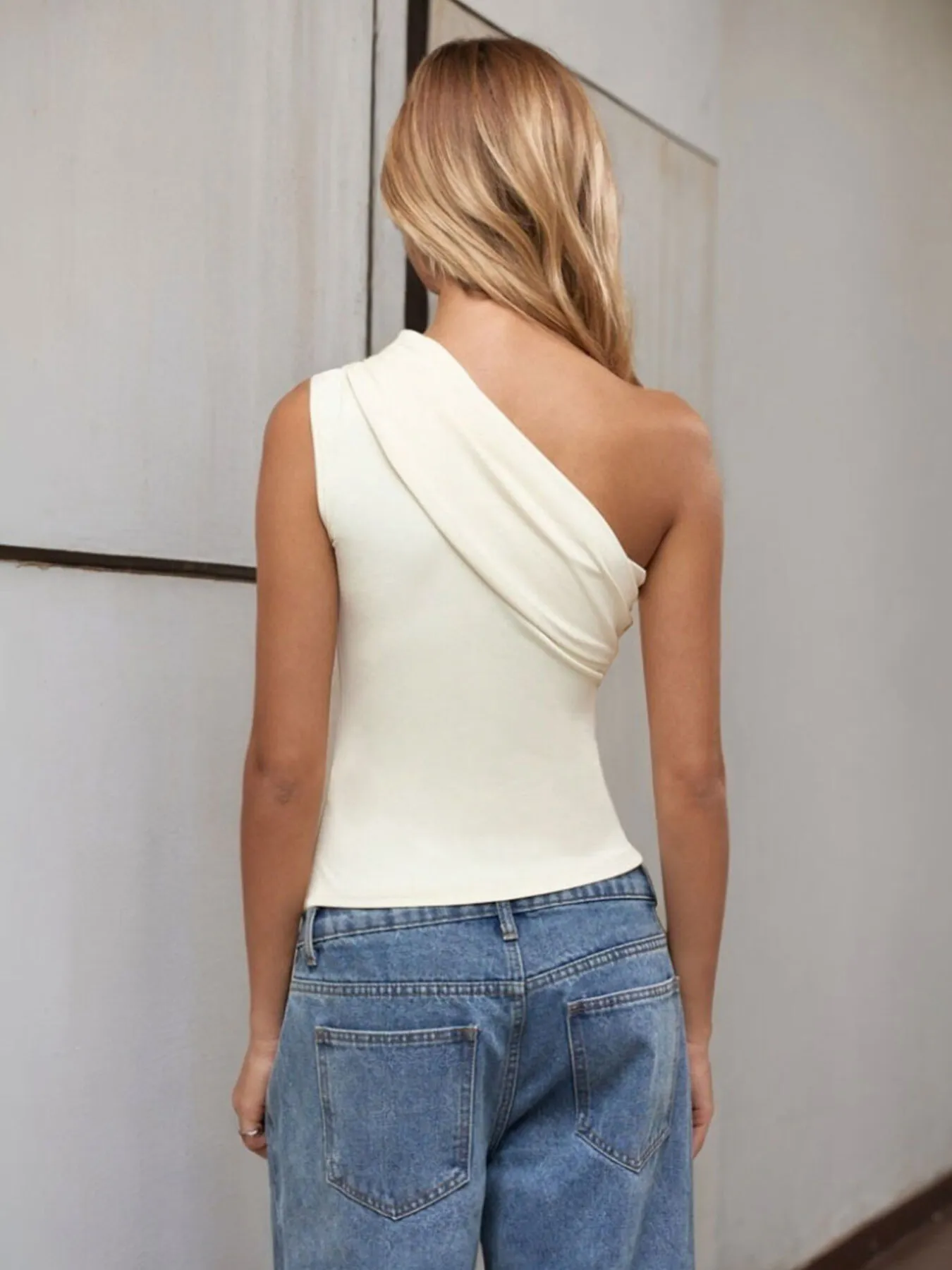 One-Shoulder Tank Top - Image 9