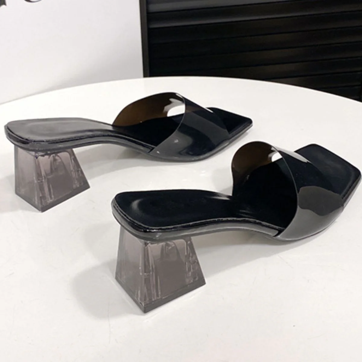 Open Toe Block Heel Sandals - Image 3