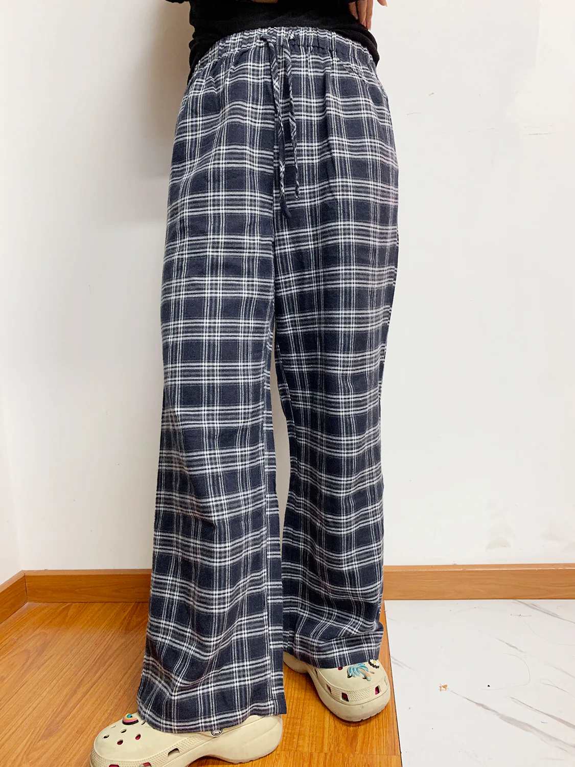 Plaid Drawstring Wide Leg Pants - Image 4