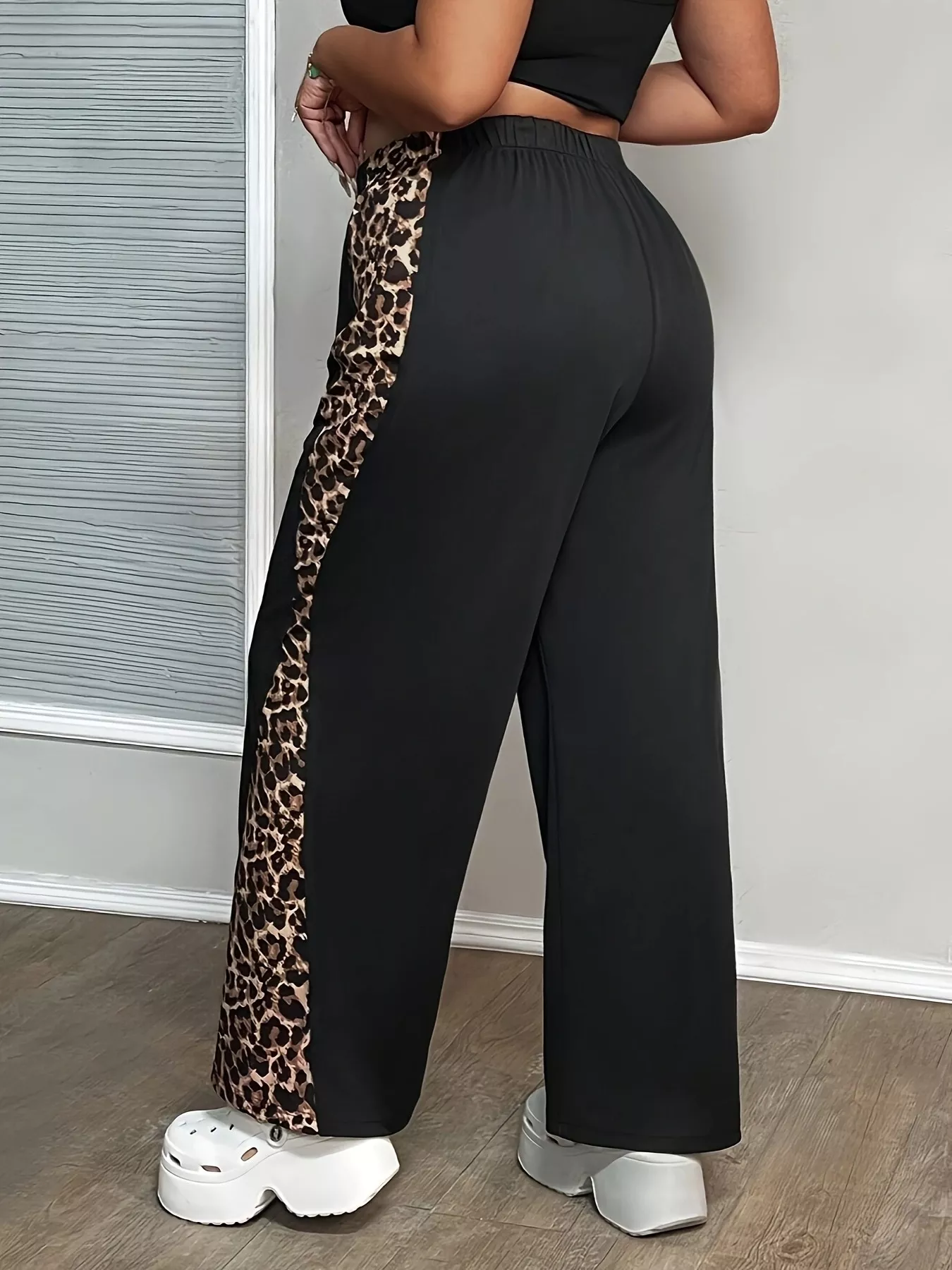 Plus Size Leopard Print Wide Leg Pants - Image 3