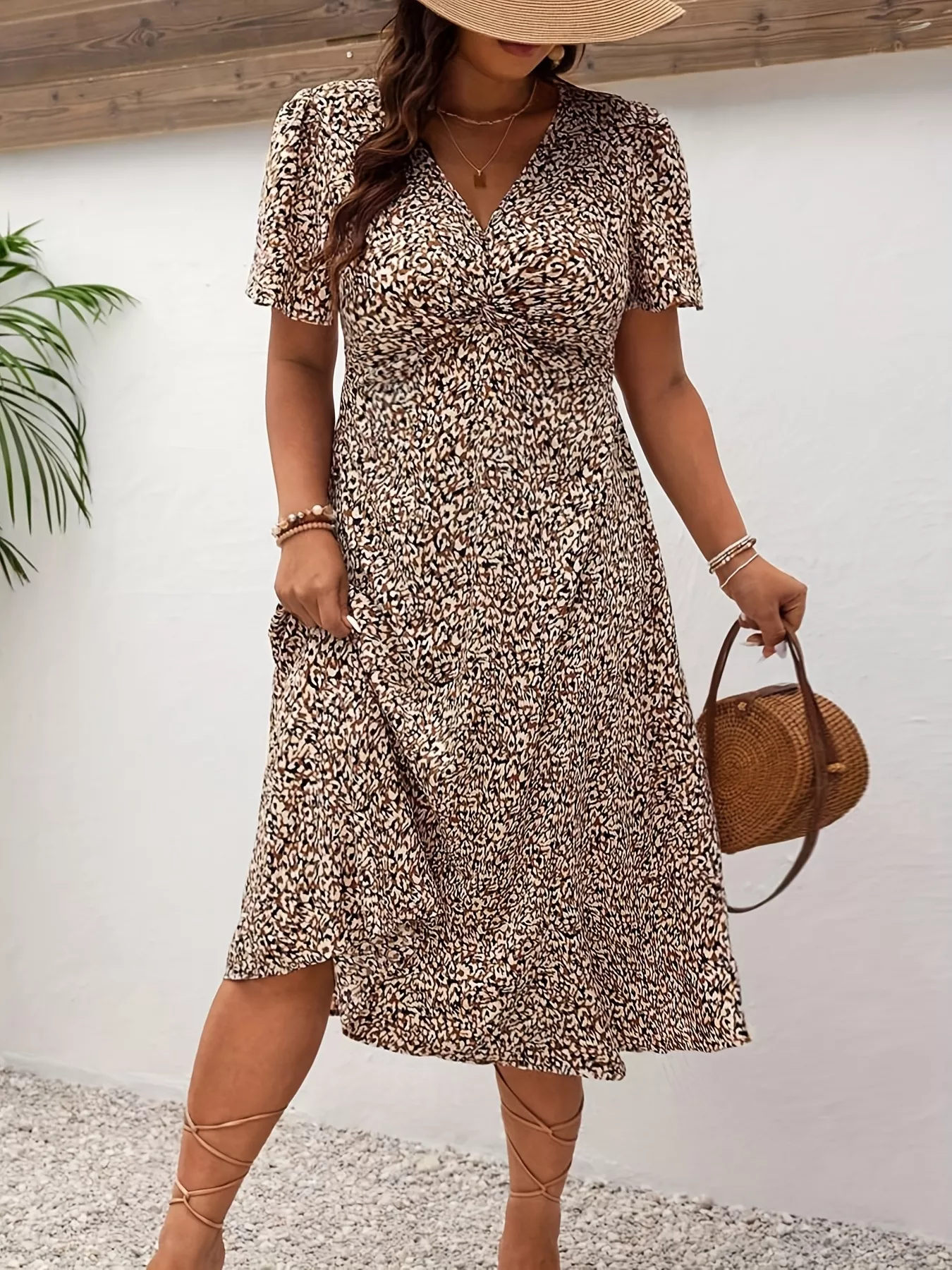 Plus Size Printed V-Neck Short Sleeve Midi Dress - Image 10