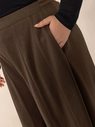 Plus Size Wide Leg Pants with Pockets - Image 3
