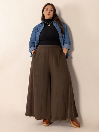 Plus Size Wide Leg Pants with Pockets - Image 6