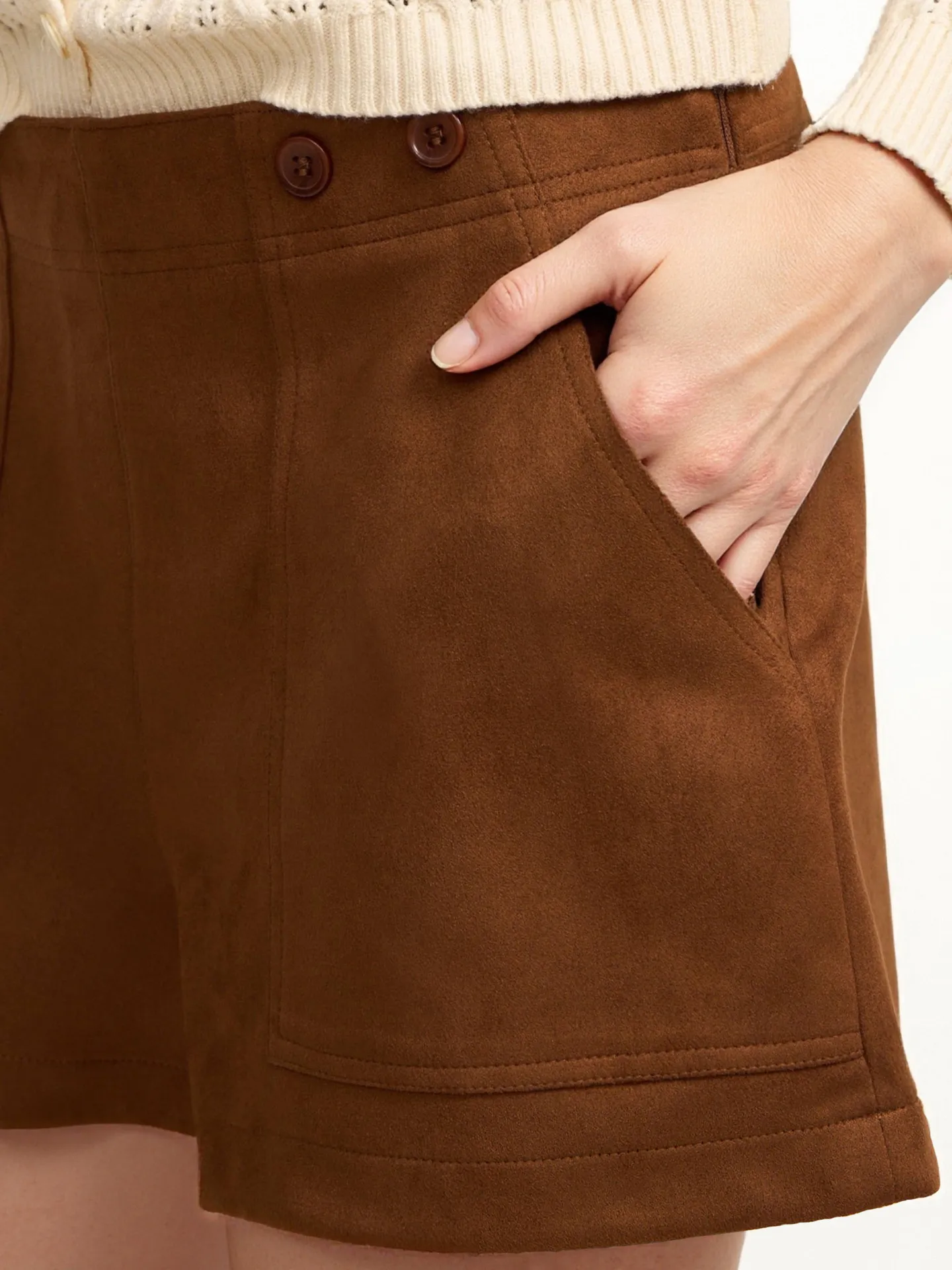 Pocketed Casual Shorts - Image 2
