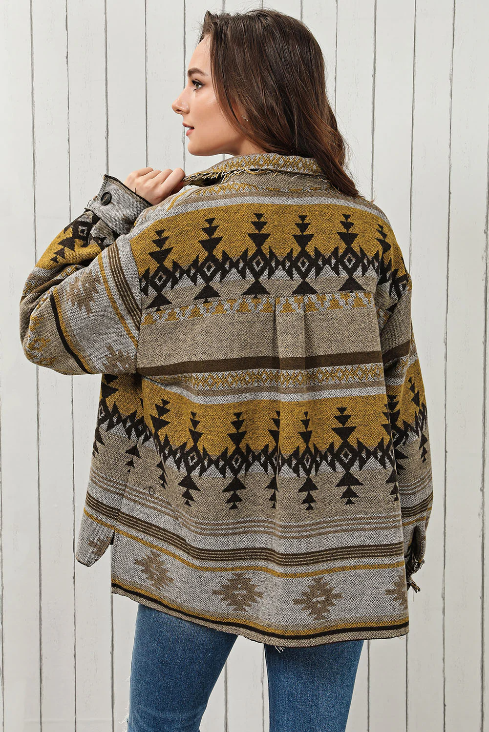 Pocketed Geometric Collared Neck Jacket - Image 7