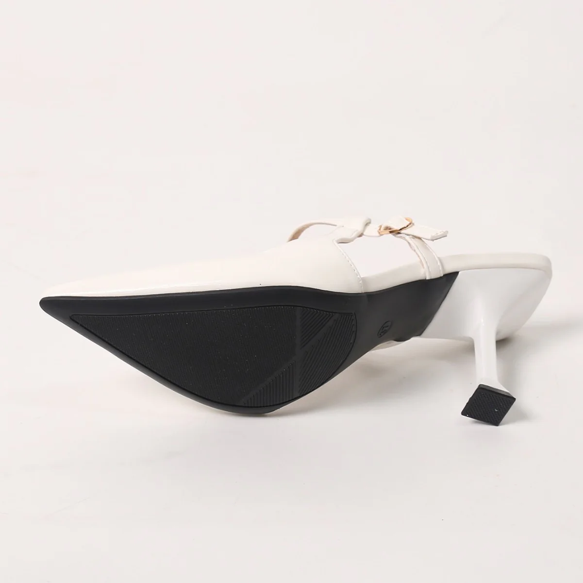 Point Toe Flare Heel Slingback Pumps - Image 4