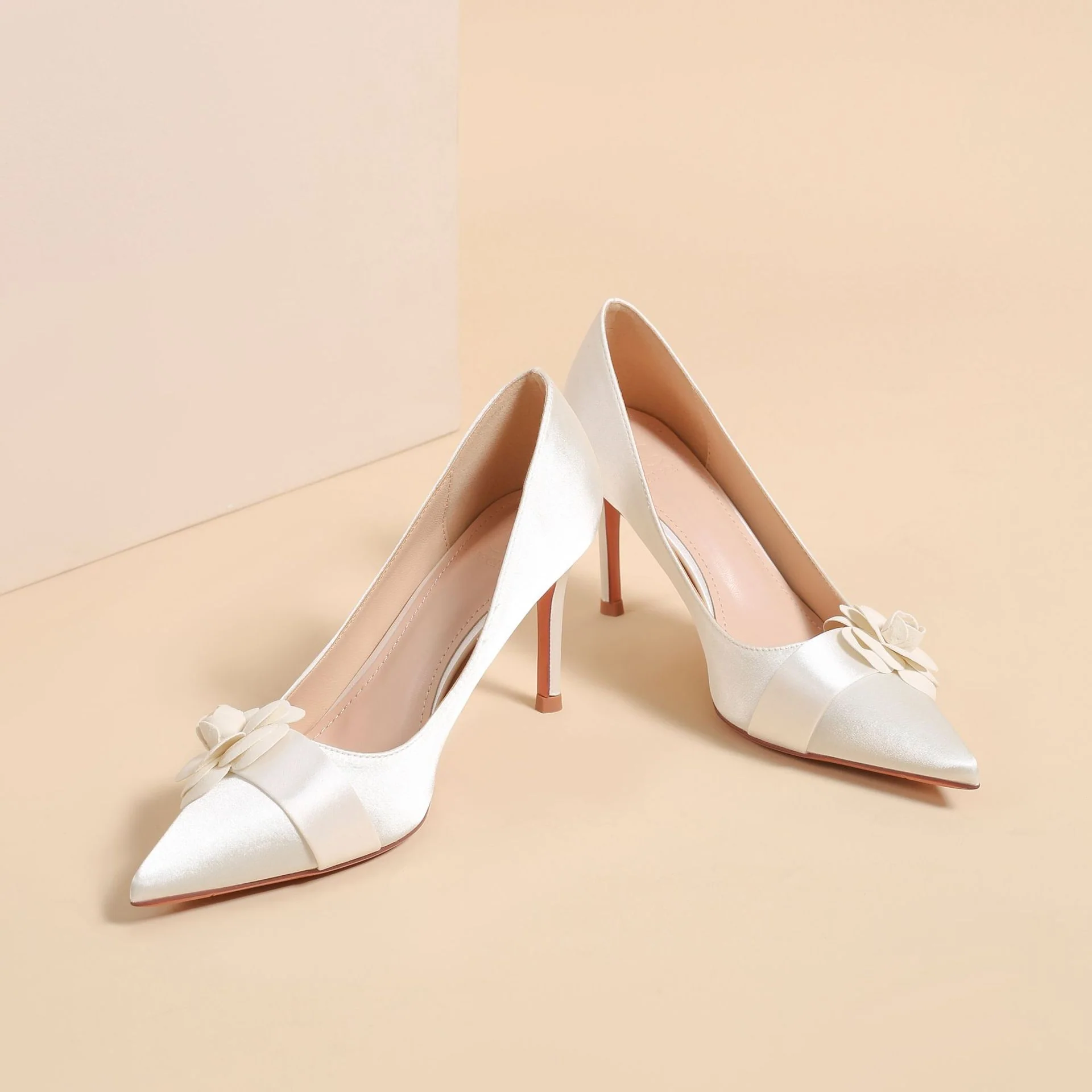 Point Toe Stiletto Pumps - Image 4