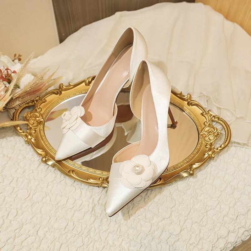 Point Toe Stiletto Pumps - Image 5
