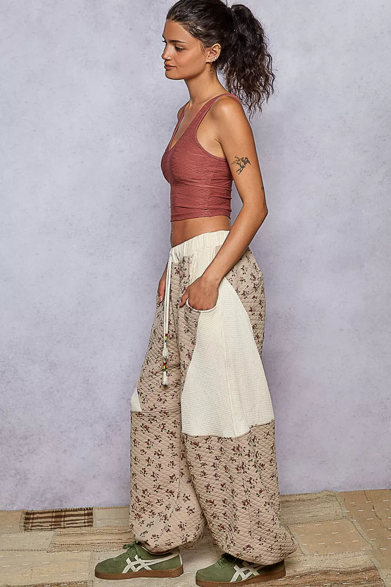 POL Drawstring Quilted Printed Knit Floral Pants with Double Gauze Patchwork - Image 5
