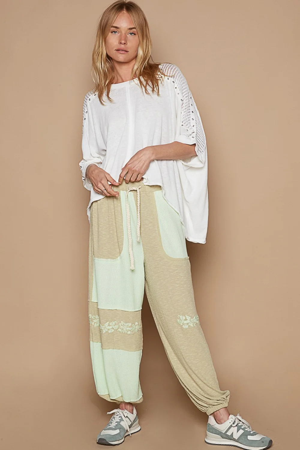 POL Eyelet Detail Studded High-Low Top - Image 5