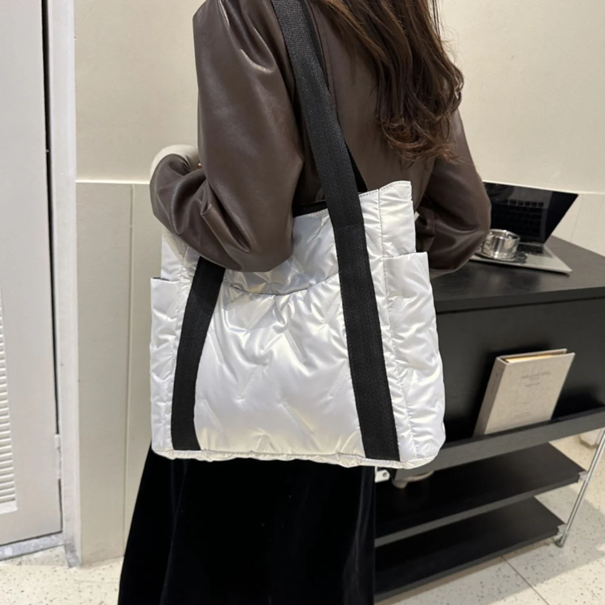 Polyester Tote Bag with Zipper - Image 10