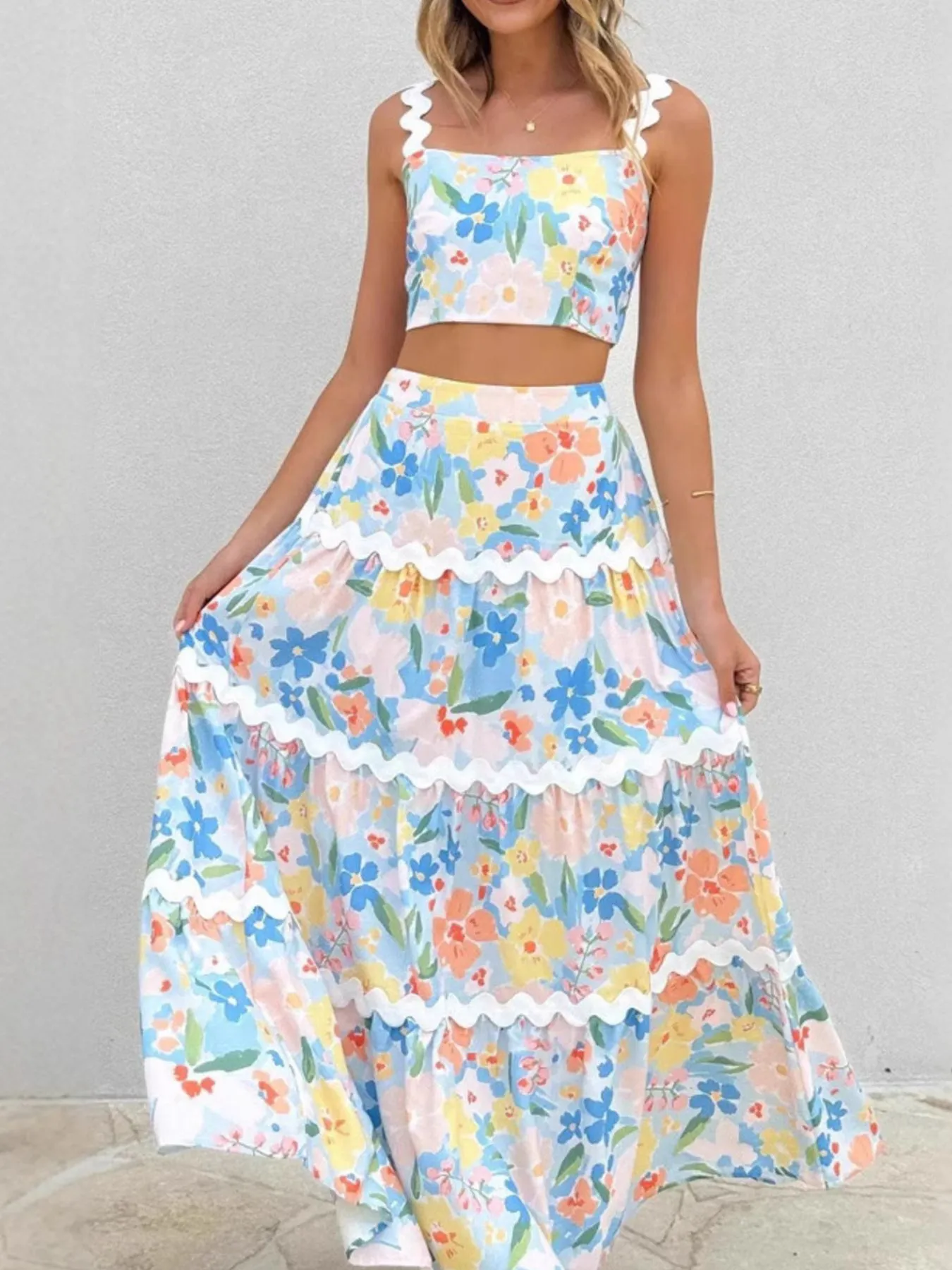 Printed Cami and Maxi Skirt Set - Image 4