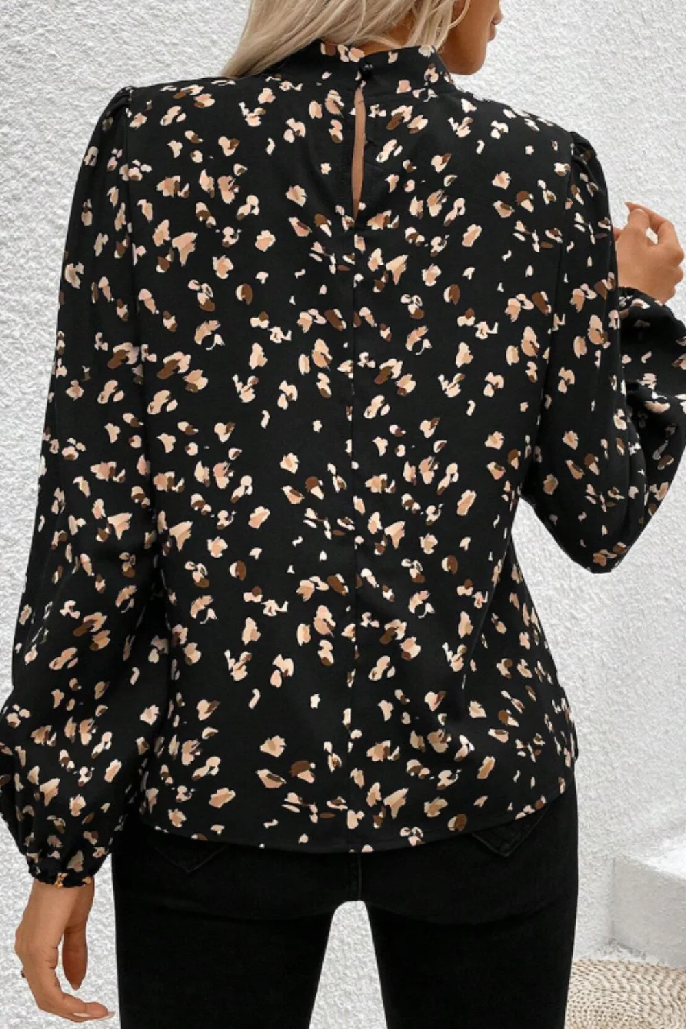 Printed Mock Neck Balloon Sleeve Blouse - Image 12