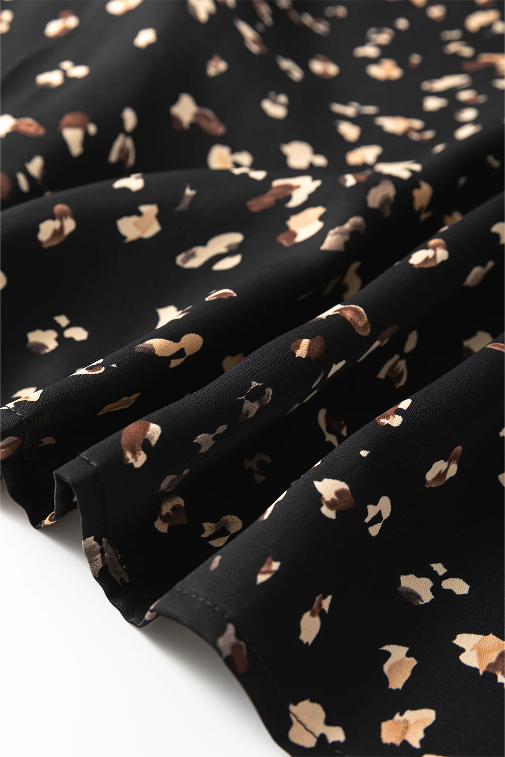Printed Mock Neck Balloon Sleeve Blouse - Image 18