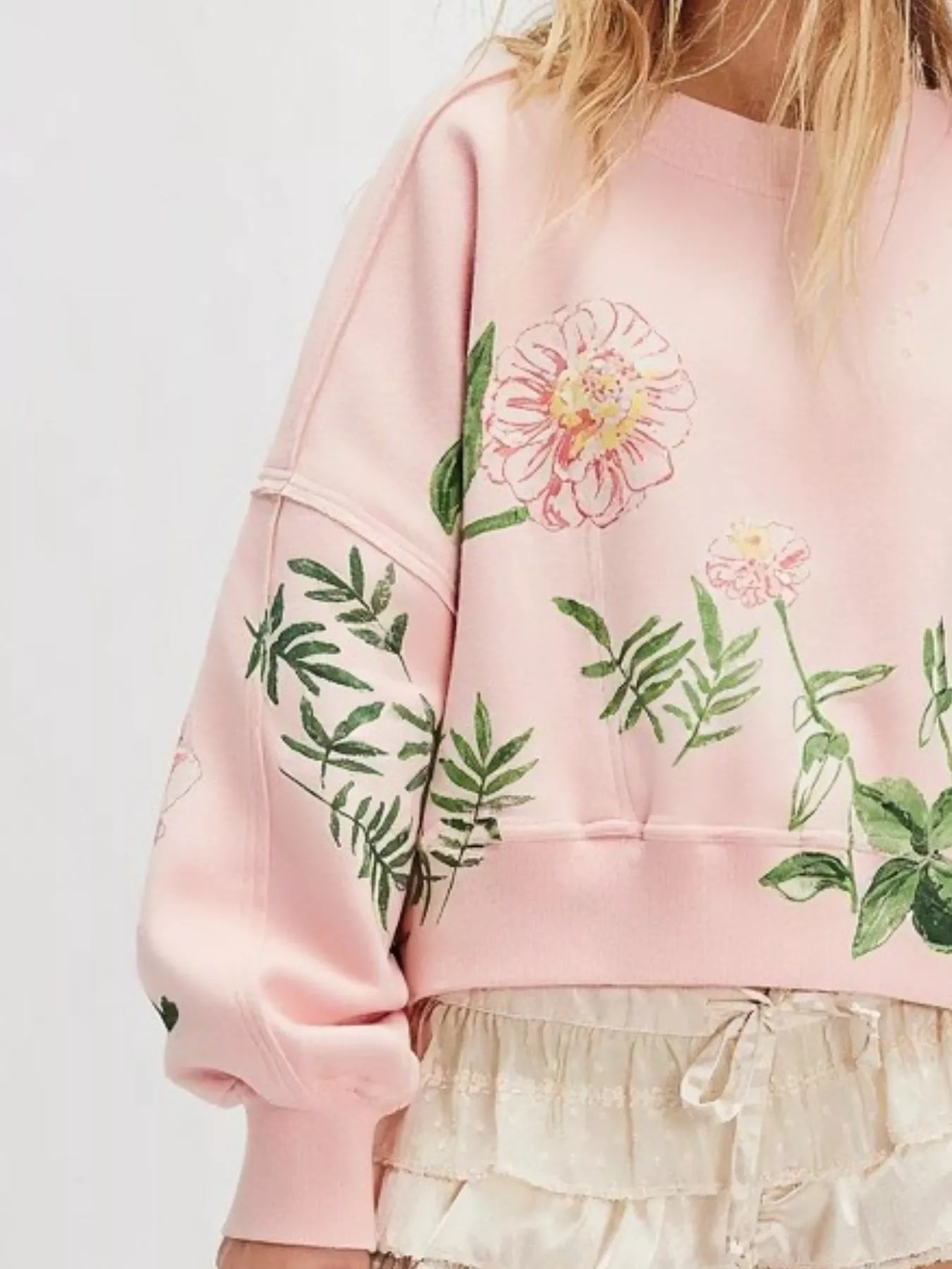 Printed Round Neck Dropped Shoulder Sweatshirt - Image 20