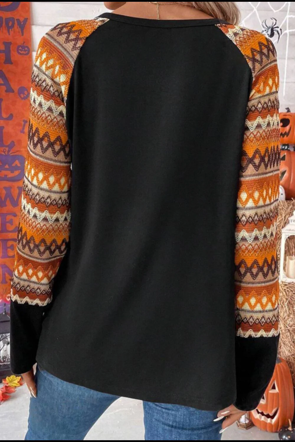 Printed Round Neck Raglan Sleeve Blouse - Image 4