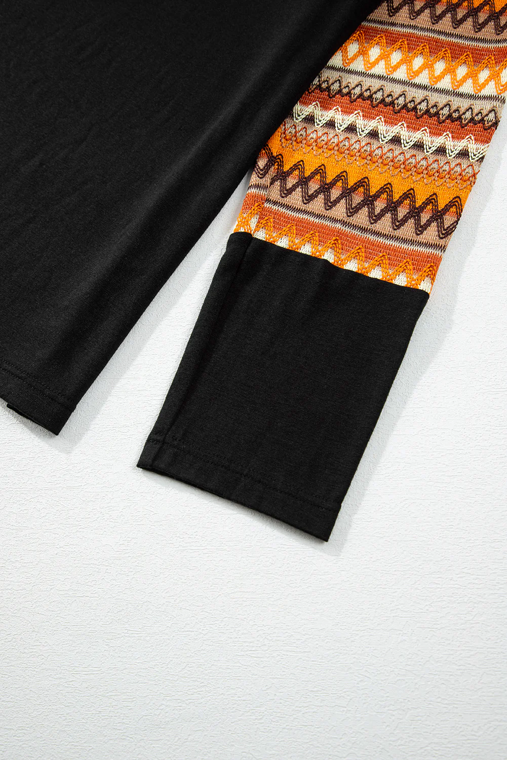 Printed Round Neck Raglan Sleeve Blouse - Image 9