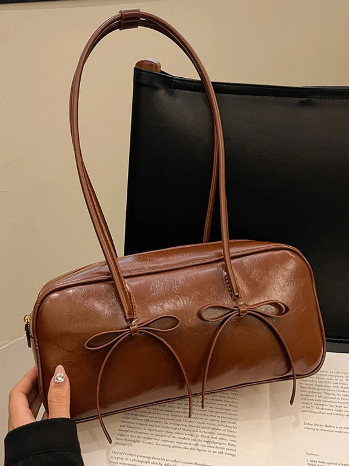 PU Leather Bow Trim Shoulder Bag - Image 12