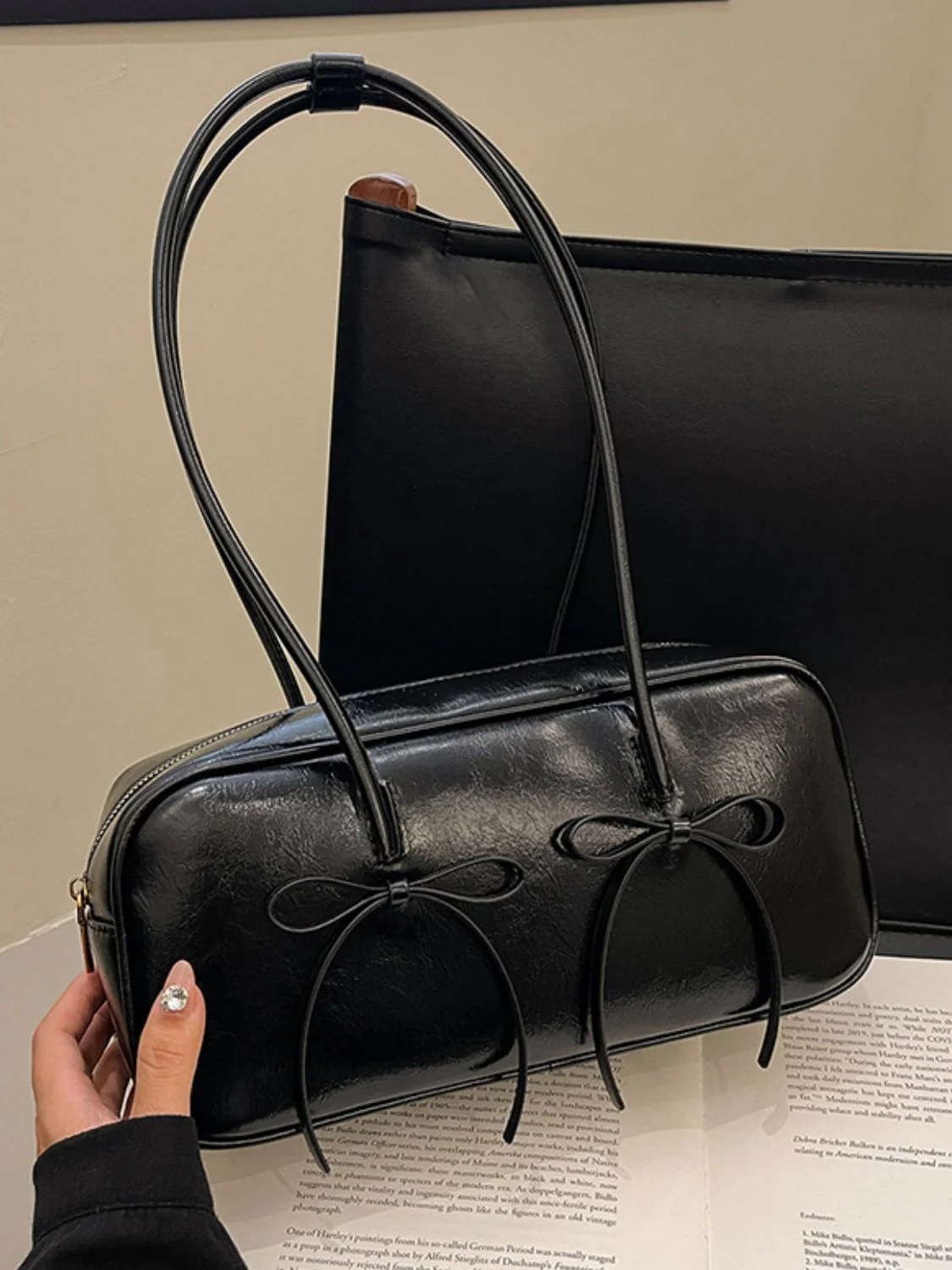 PU Leather Bow Trim Shoulder Bag - Image 9