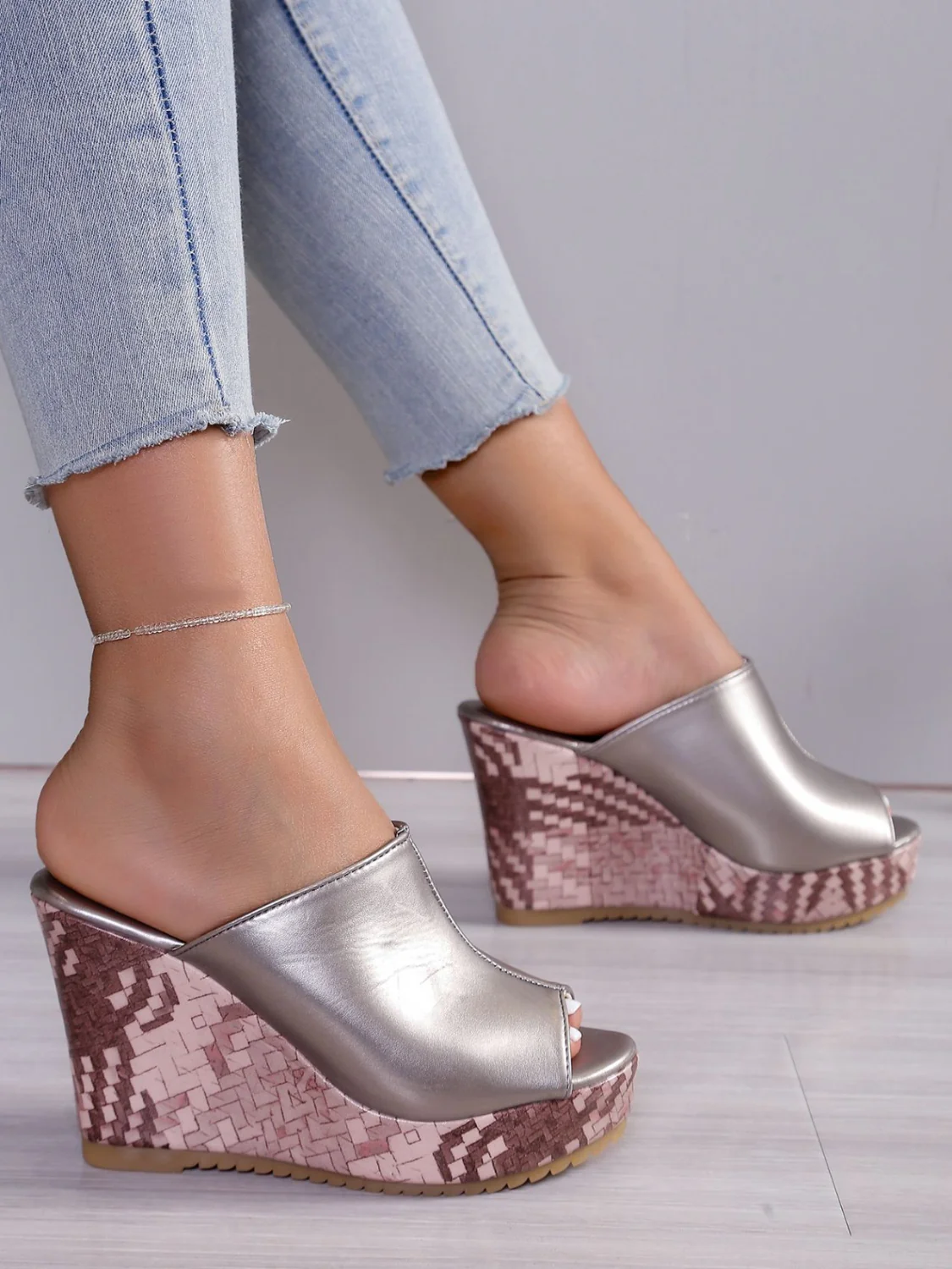 PU Leather High Heel Sandals - Image 10