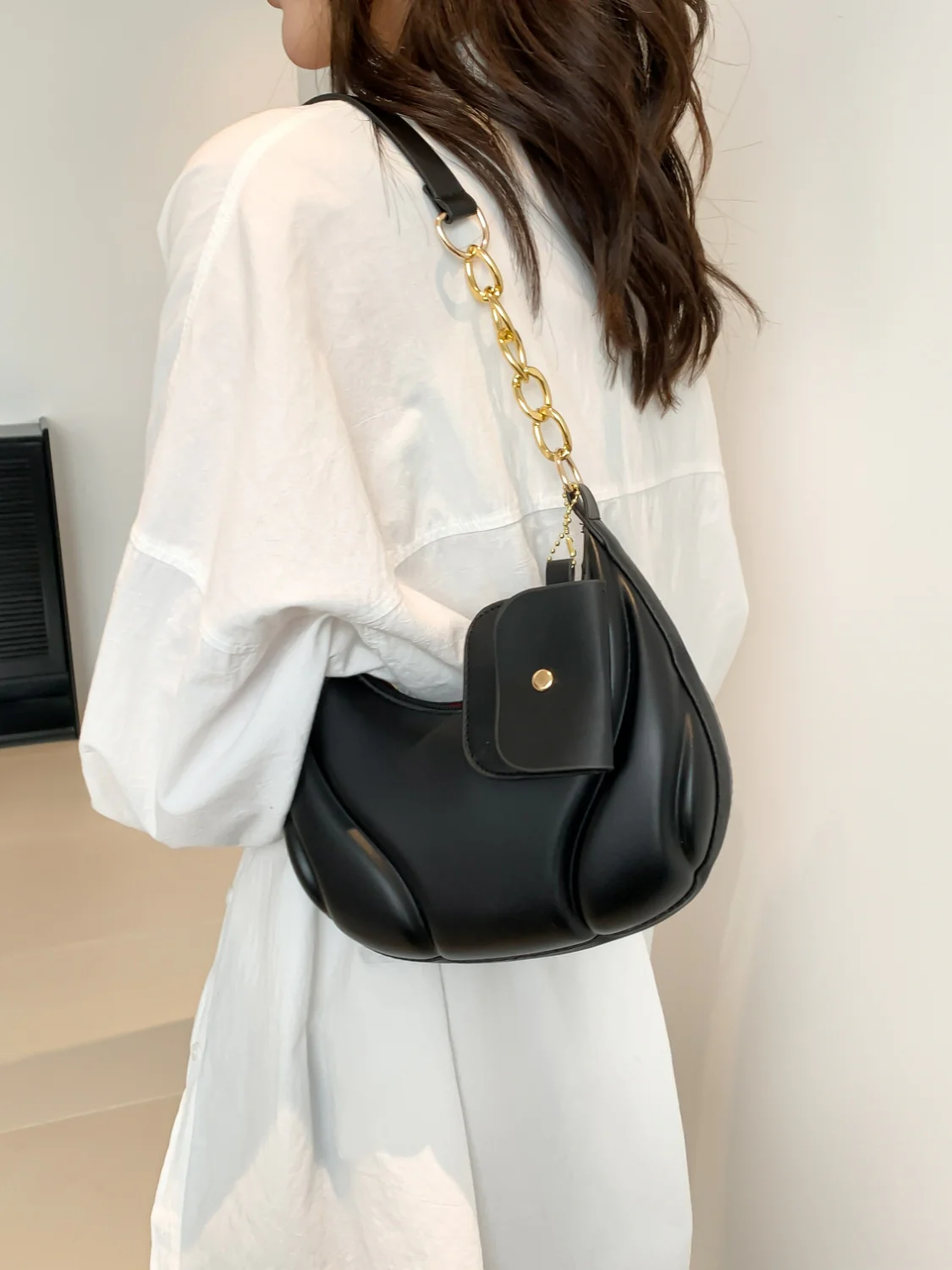 PU Leather Shoulder Bag with EarPods Bag - Image 18