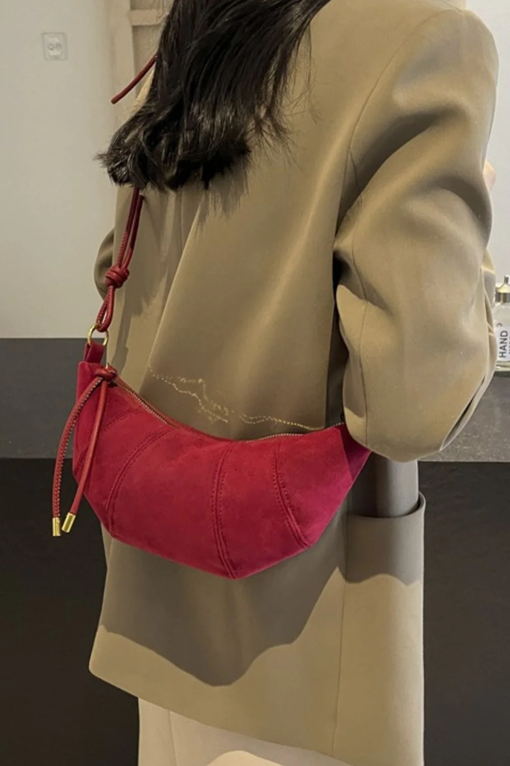 PU Leather Strap Suede Shoulder Bag - Image 10