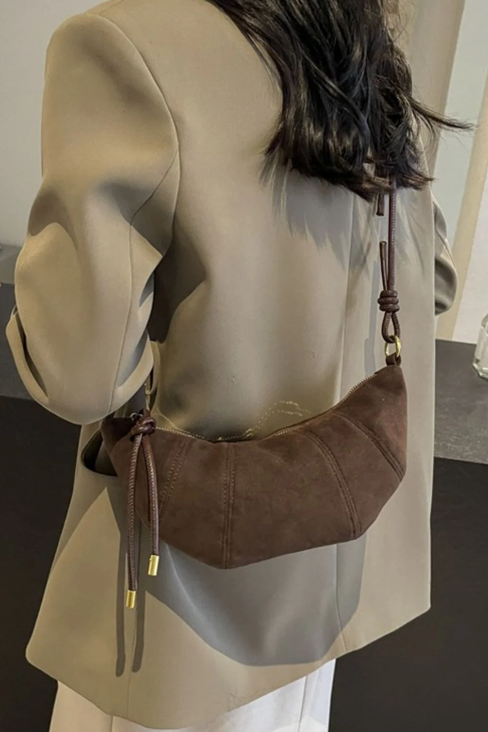 PU Leather Strap Suede Shoulder Bag - Image 12
