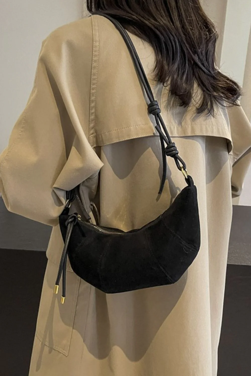 PU Leather Strap Suede Shoulder Bag - Image 15