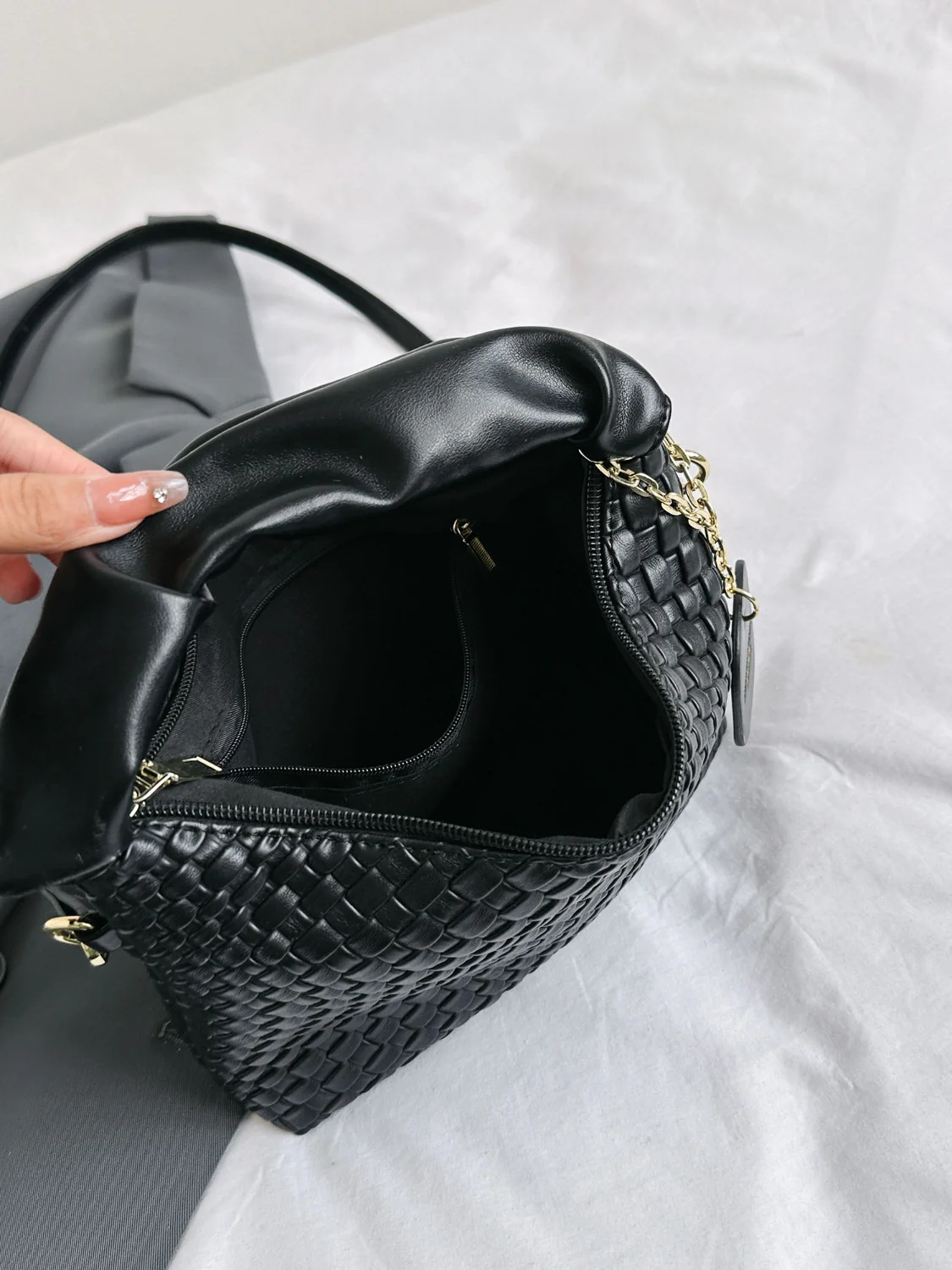 PU Leather Woven Crossbody Bag - Image 3