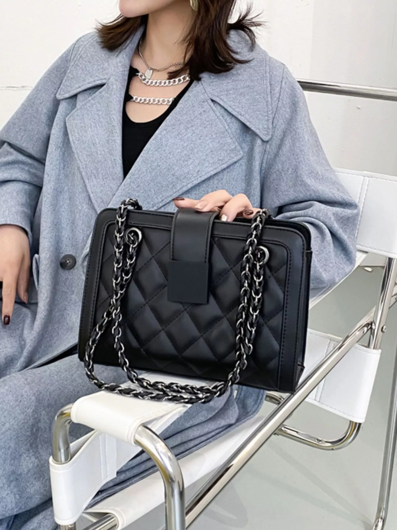 Quilted Chain Strap Shoulder Bag - Image 6