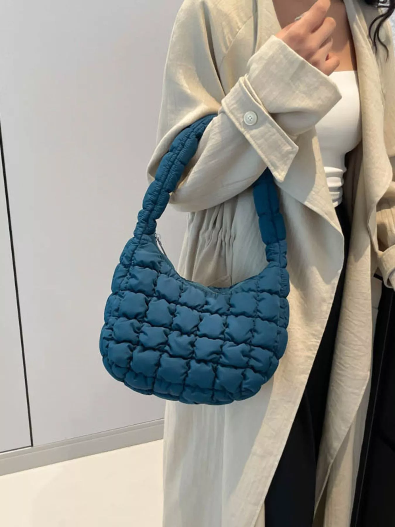 Quilted Ruched Shoulder Bag - Image 9