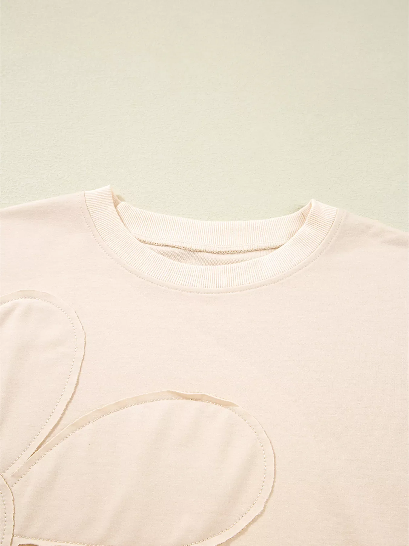 Raw Edge Flower Patch Drop Shoulder Casual Top - Image 8