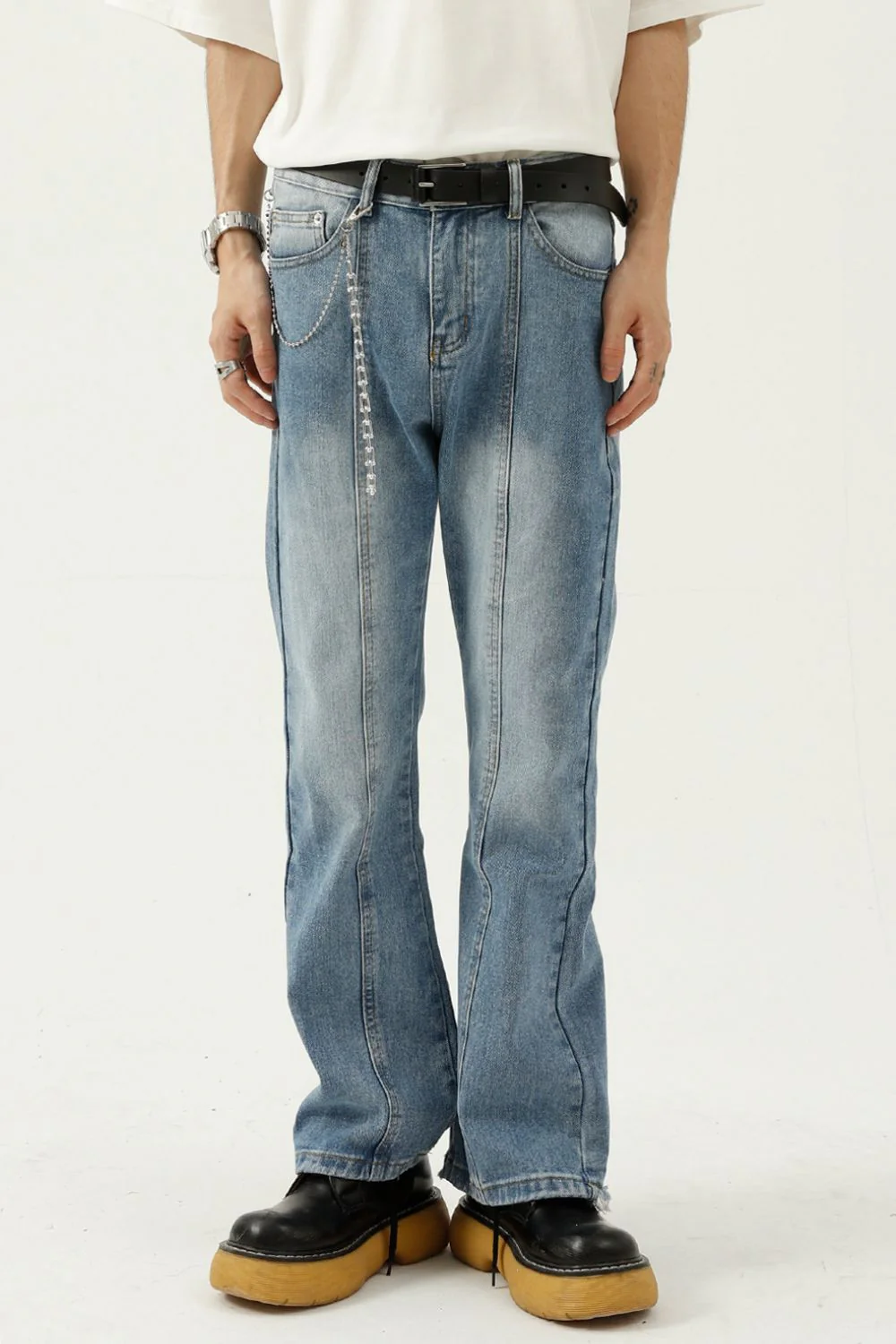Raw Hem Jeans with Pockets