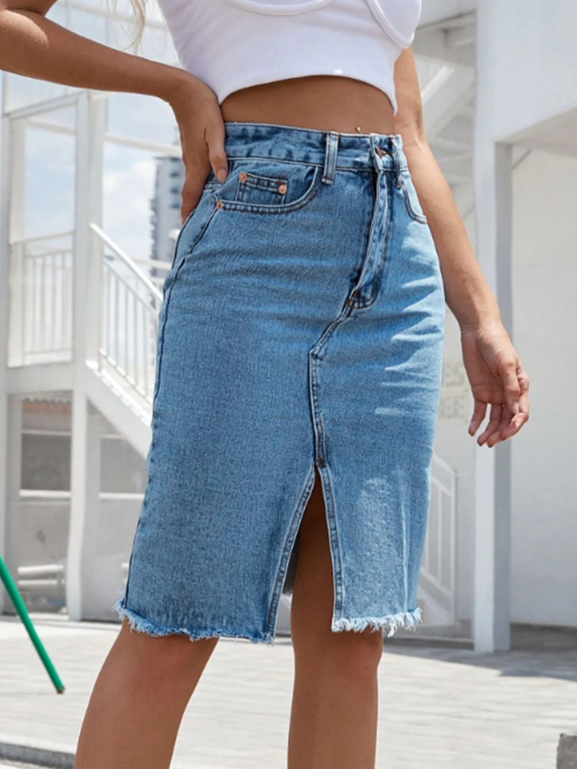 Raw Hem Slit Denim Skirt - Image 6