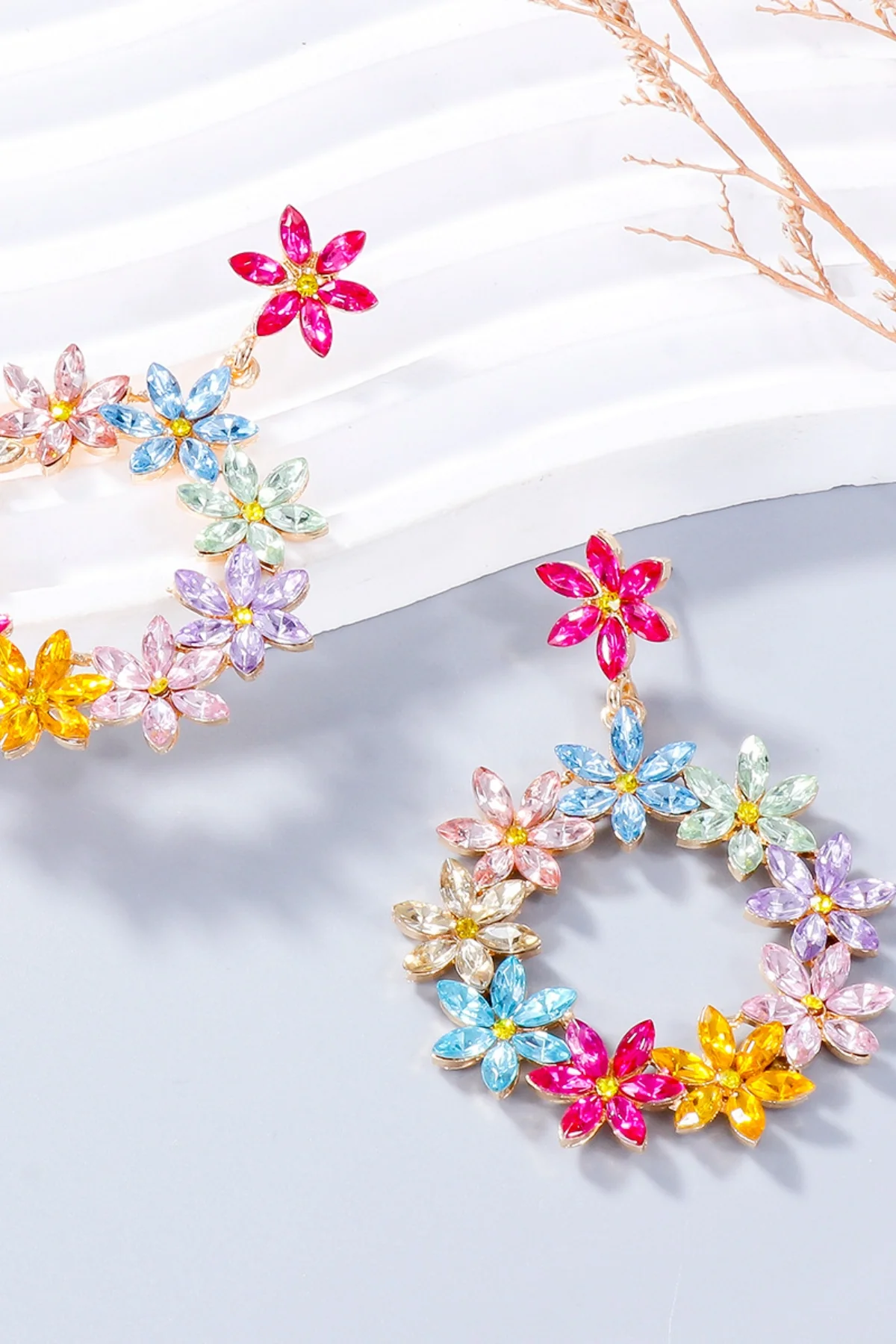 Rhinestone Flower Dangle Earrings - Image 16