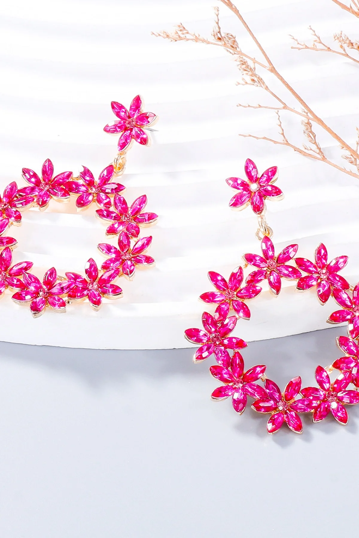Rhinestone Flower Dangle Earrings - Image 9