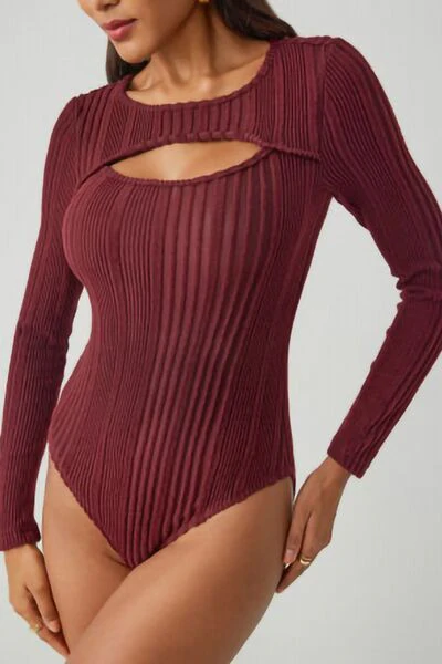Ribbed Cutout Round Neck Bodysuit - Image 6