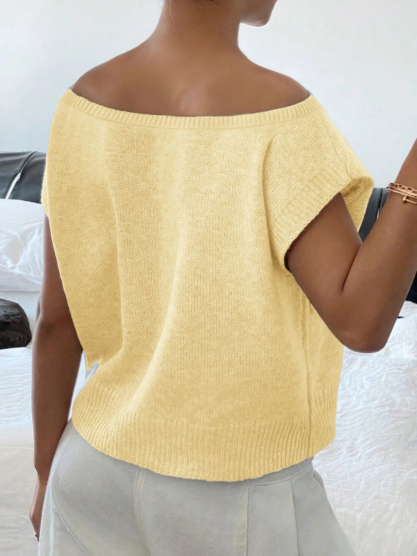 Ribbed Hem Boat Neck Sweater - Image 13