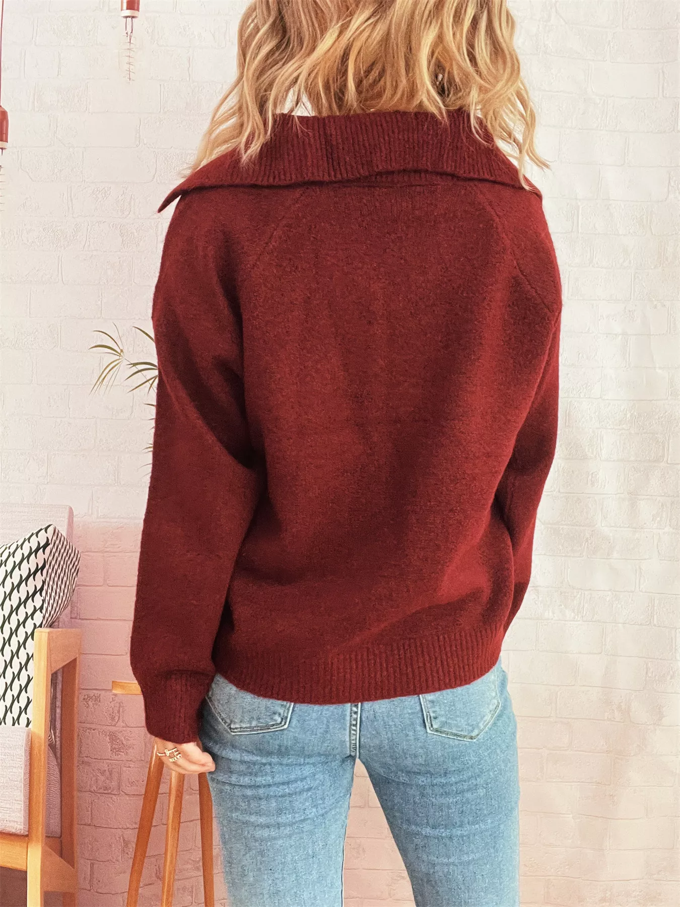 Ribbed Hem Raglan Sleeve Sweater - Image 11