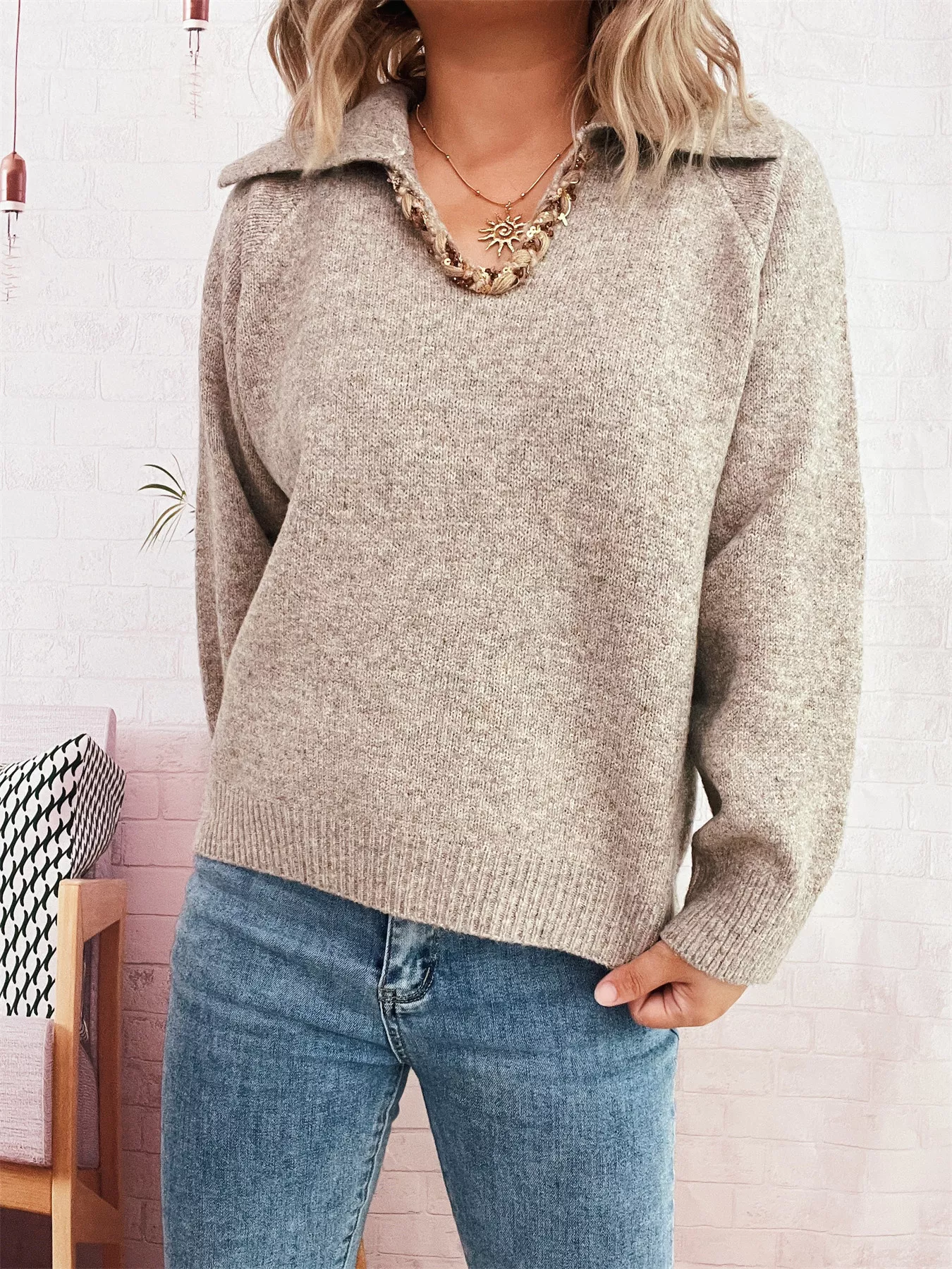 Ribbed Hem Raglan Sleeve Sweater - Image 4