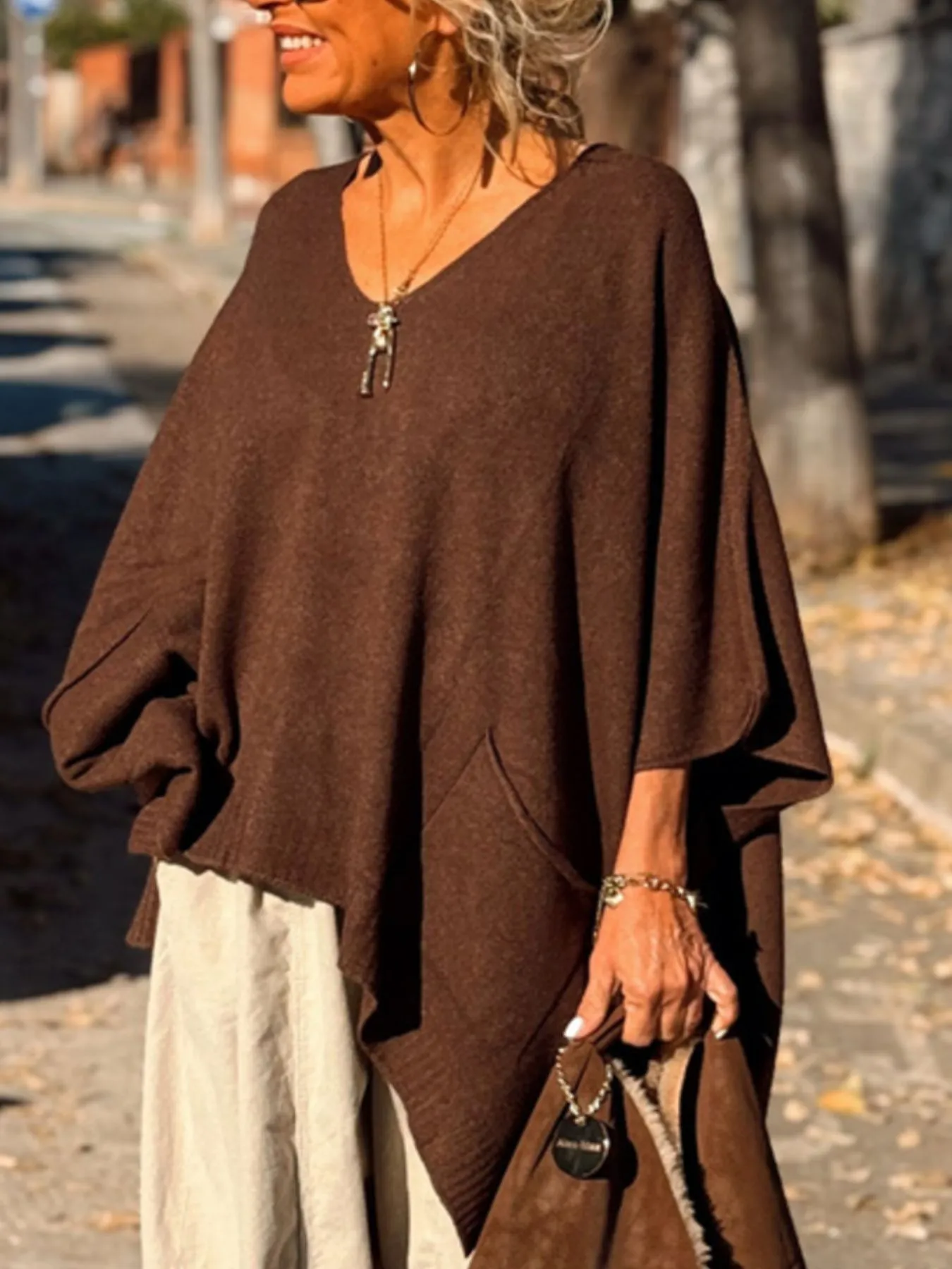 Ribbed Hem V-Neck Sweater - Image 21