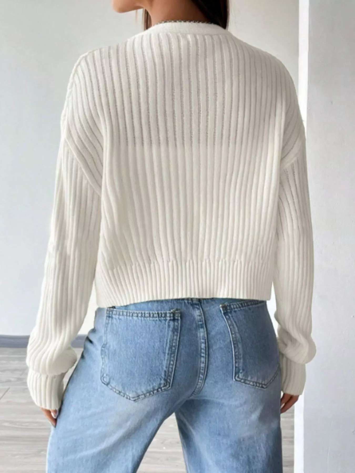 Ribbed Knit Button-Up Cropped Cardigan - Image 5